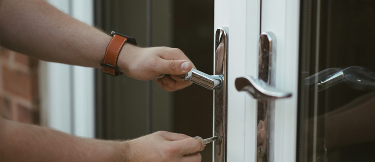 24 hour key locksmith Rosamond
